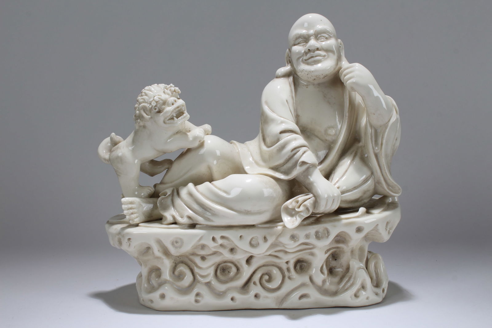 A CHINESE DE BLAC RELIGIOUS