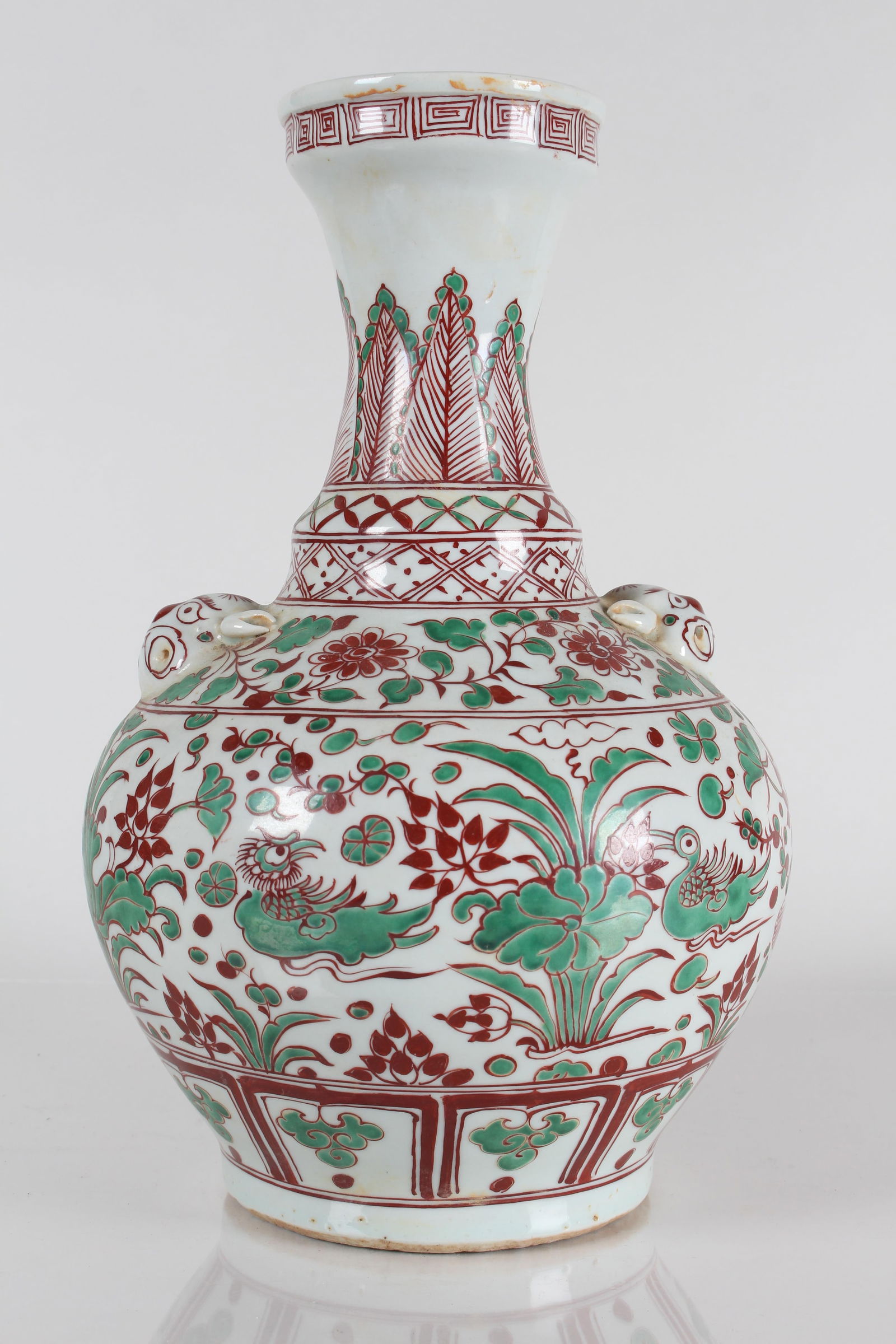 A CHINESE DUO-HANDLED