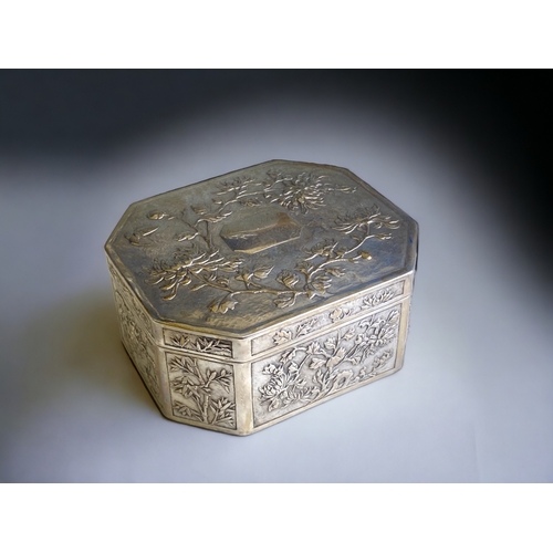A Chinese embossed Silver box. Qing