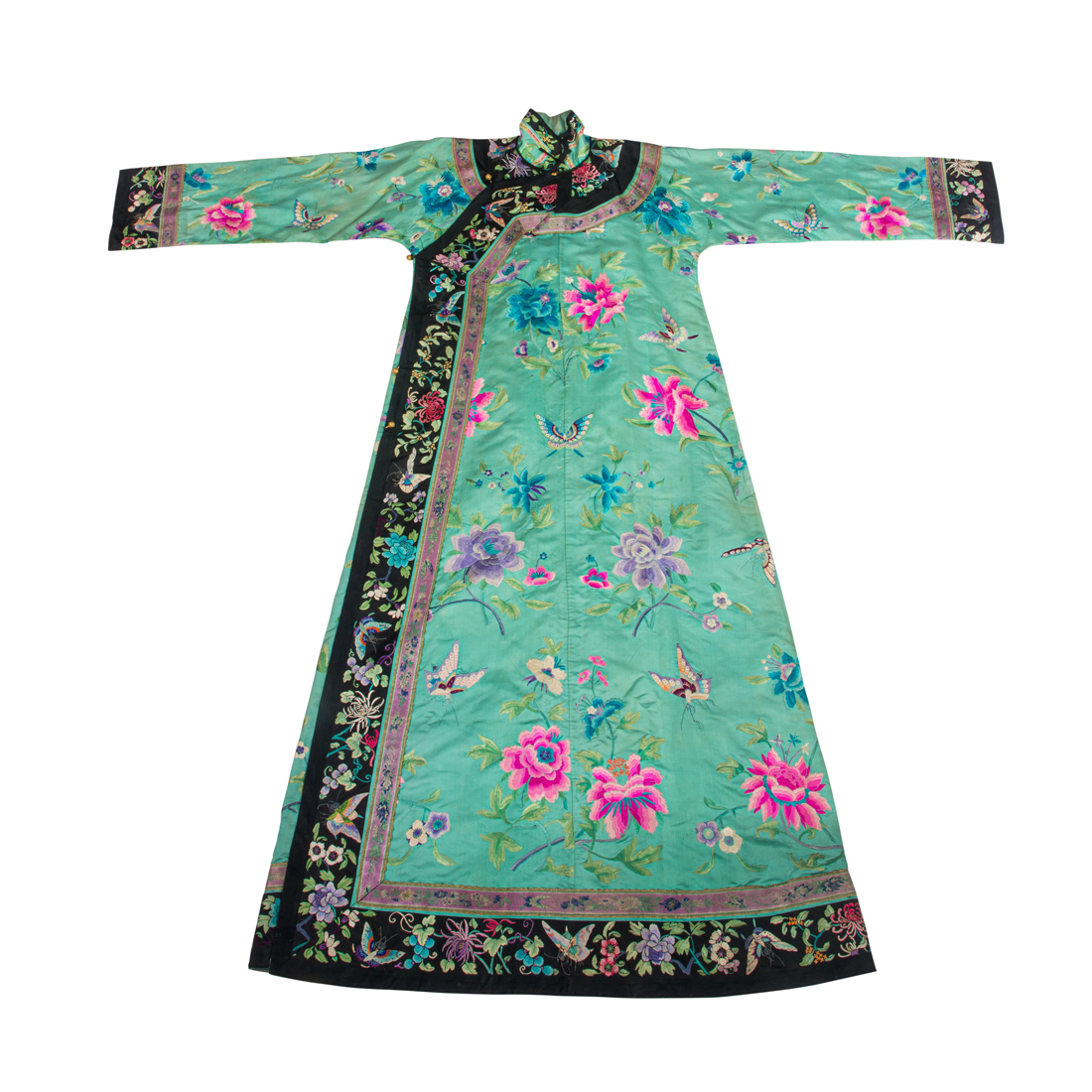 A CHINESE EMBROIDERED LADY'S
