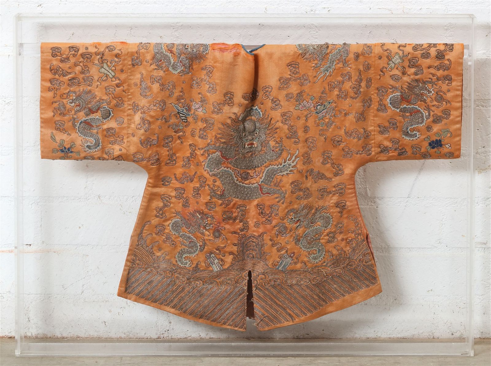 A CHINESE EMBROIDERED SILK