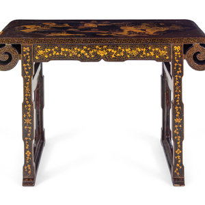 A Chinese Export Black and Gilt