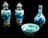 A CHINESE EXPORT BLUE AND WHIT