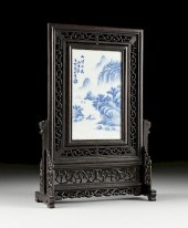A CHINESE EXPORT BLUE AND WHIT