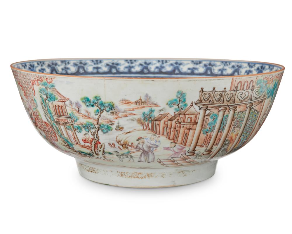 A CHINESE EXPORT ENAMELED PORCELAIN