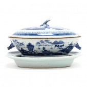 A CHINESE EXPORT PORCELAIN CAN