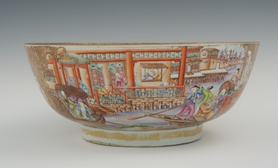 A Chinese Export Porcelain Punch