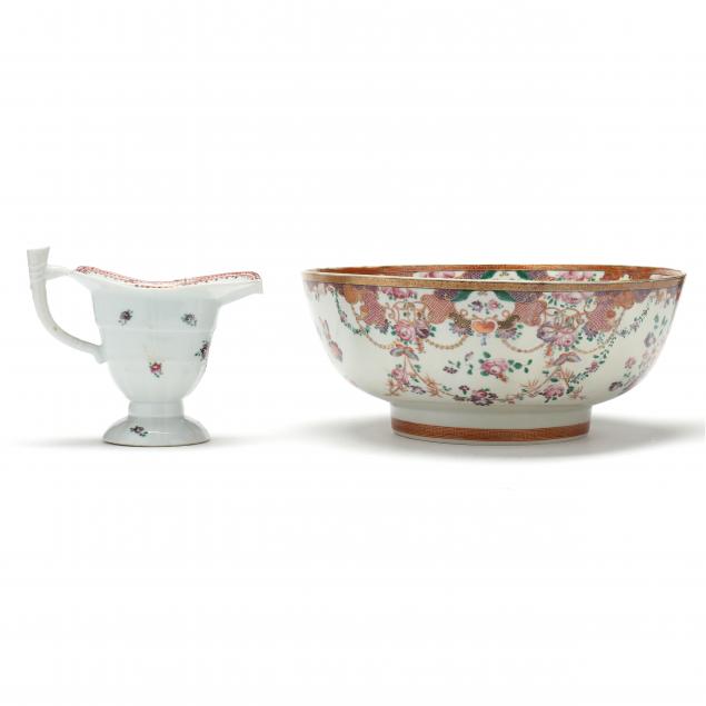 A CHINESE EXPORT PORCELAIN PUNCH