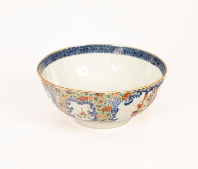 A Chinese famille rose bowl