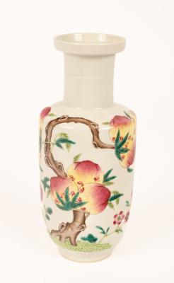 A Chinese famille rose porcelain