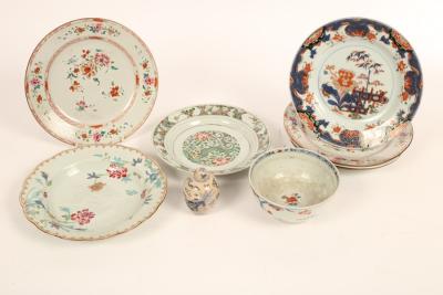 A Chinese famille verte saucer dish