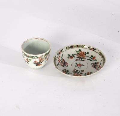 A Chinese famille verte tea bowl
