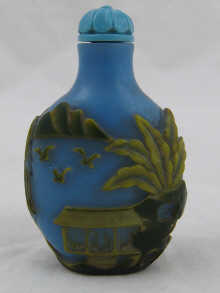 A Chinese green and yellow