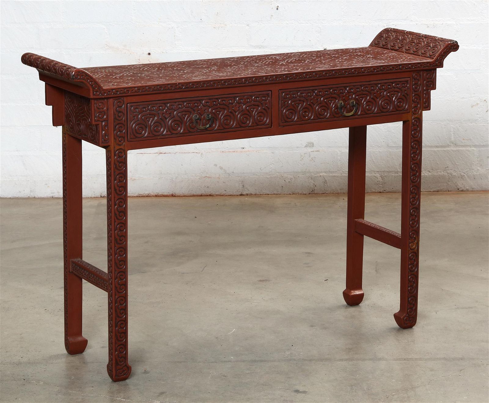 A CHINESE GURI STYLE LACQUER