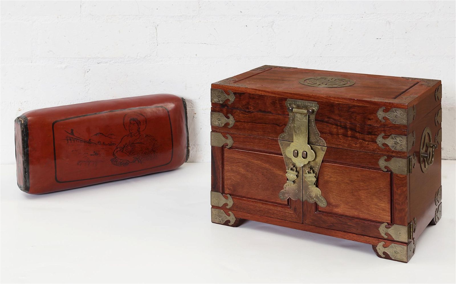 A CHINESE HARDWOOD JEWELRY AND A