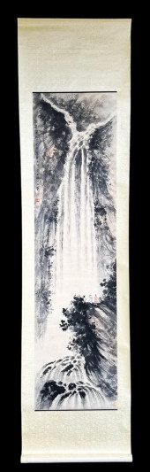 A CHINESE INK AND COLOR SCROLL