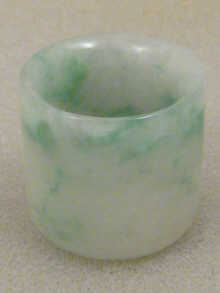 A Chinese jade archer's or