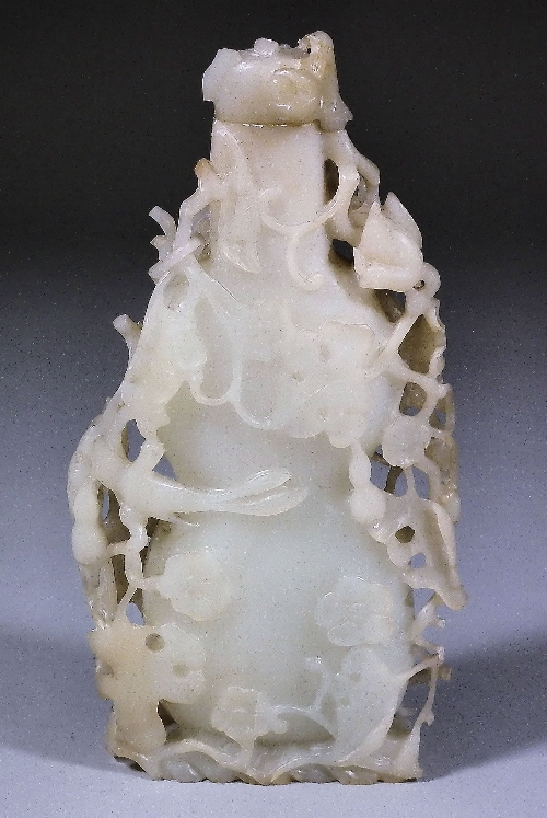 A Chinese jade double gourd