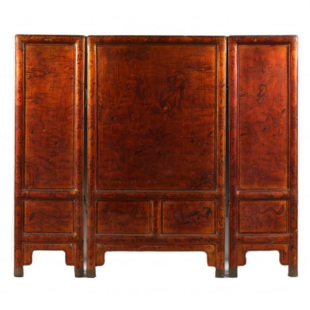 A CHINESE LACQUERED THREE PANEL