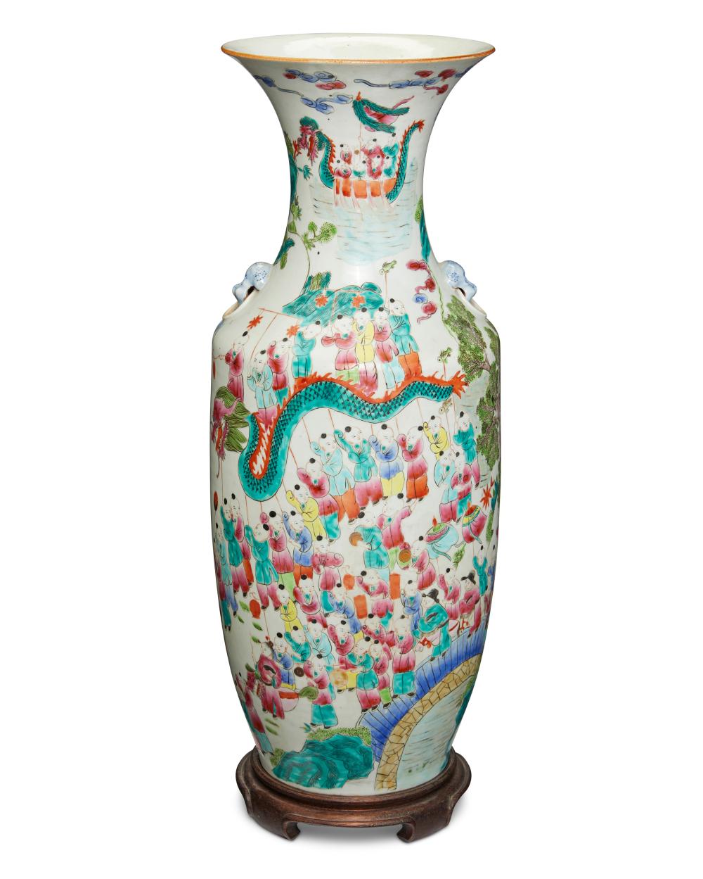 A CHINESE LATE QING ENAMELED AND