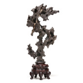 A CHINESE LINGBI SCHOLAR'S ROC
