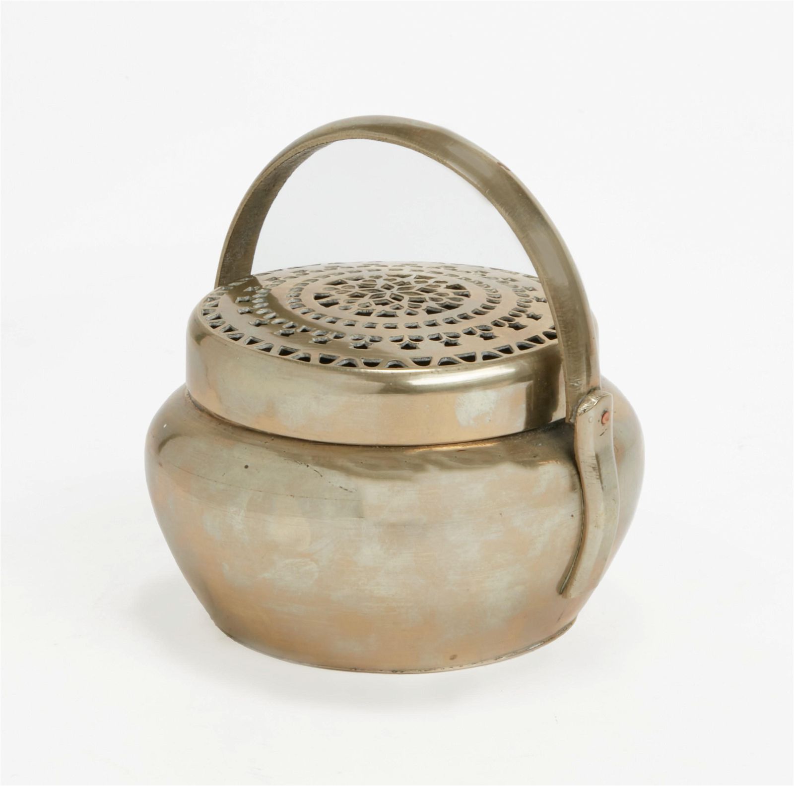 A CHINESE METAL ALLOY HAND
