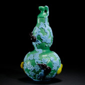 A CHINESE PEKING GLASS GOURDS
