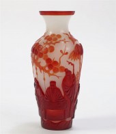 A CHINESE PEKING GLASS VASEA C