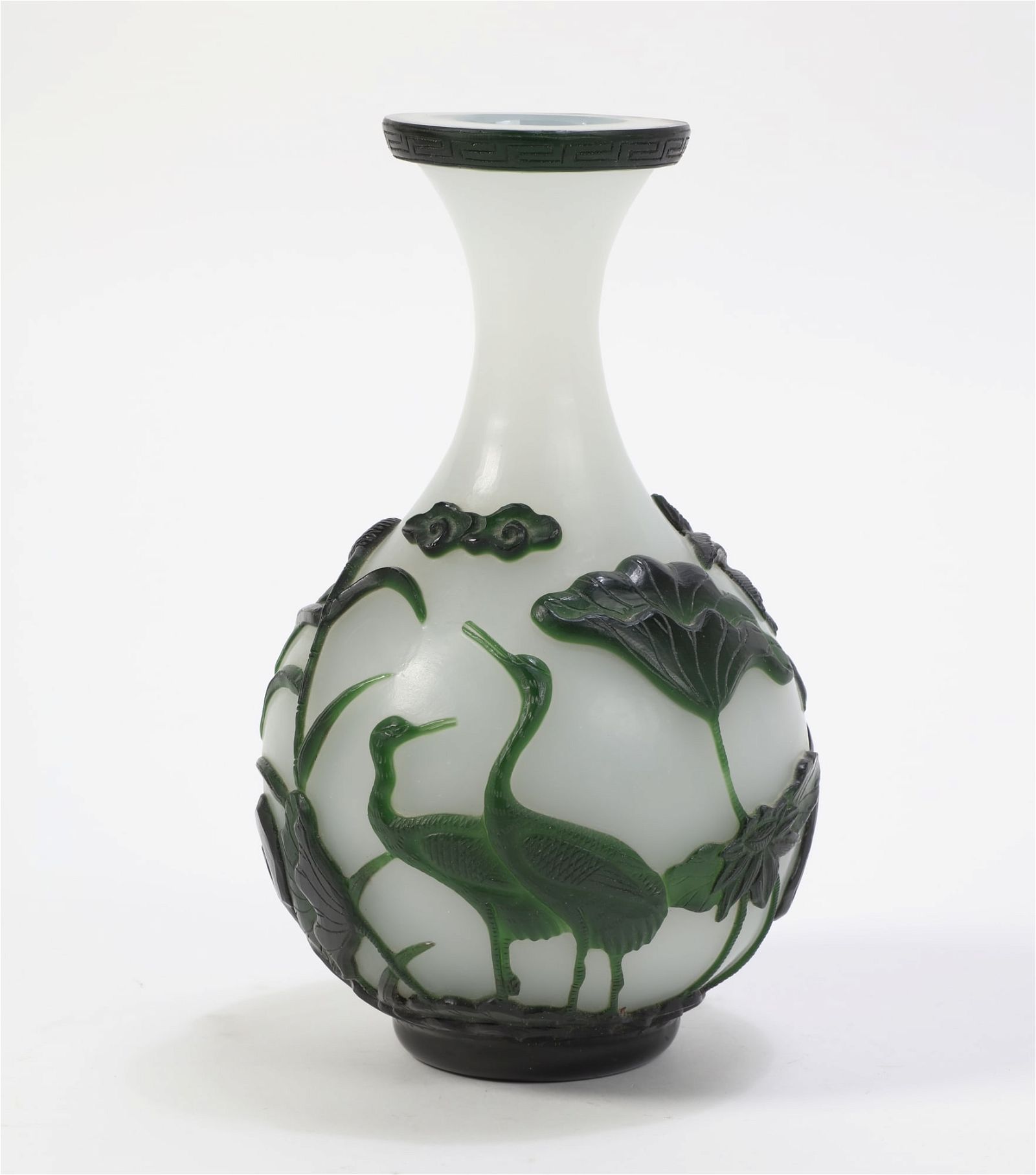 A CHINESE PEKING GLASS VASEA