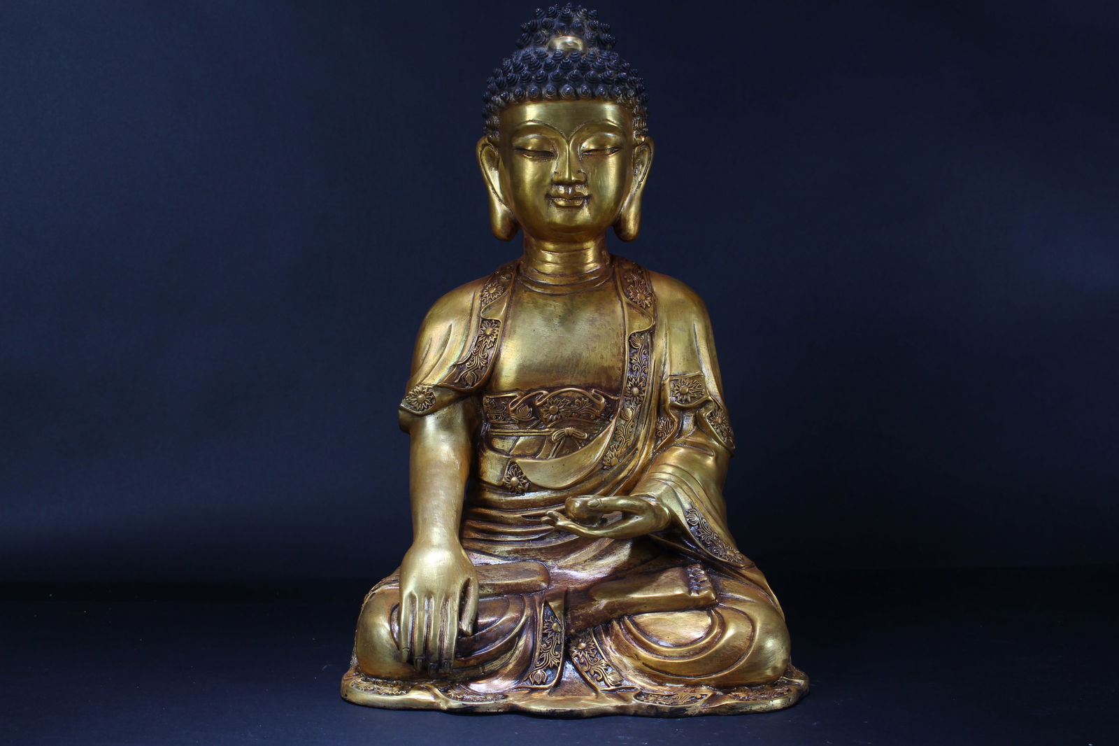 A CHINESE PONDERING-POSE