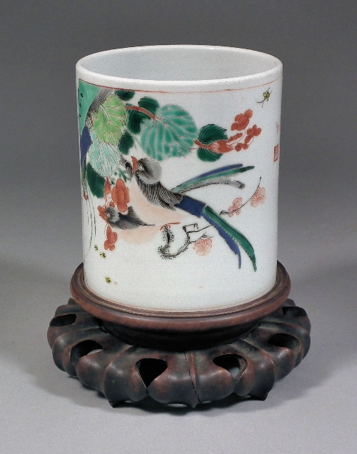 A Chinese porcelain brush pot