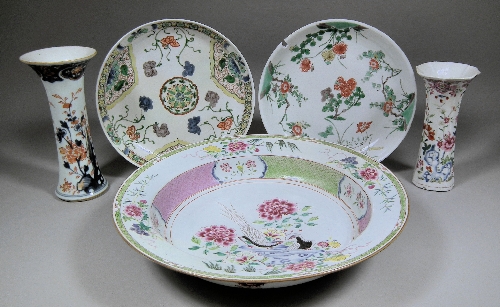 A Chinese porcelain \'\'Famille
