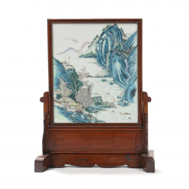 A CHINESE PORCELAIN PLAQUE TABLE