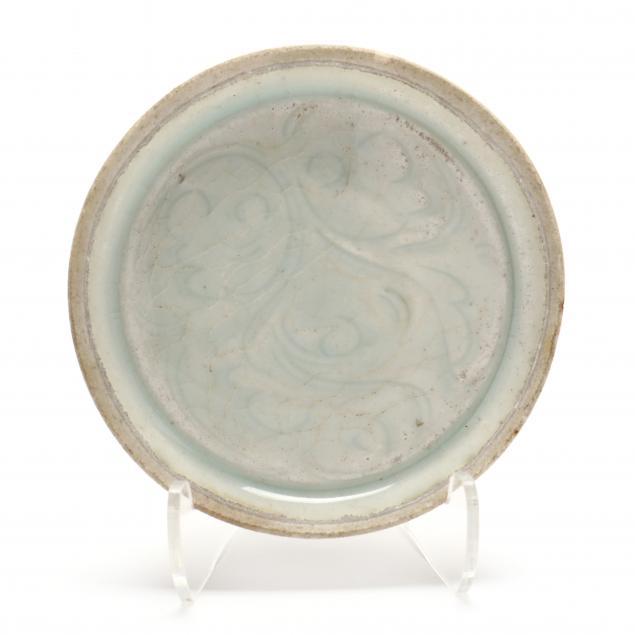 A CHINESE PORCELAIN QINGBAI DISH 
