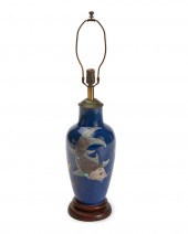 A CHINESE PORCELAIN TABLE LAMP