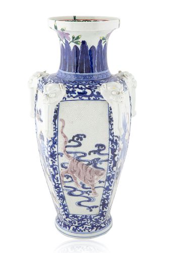 A CHINESE PORCELAIN WHITE AND