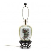 A CHINESE PORCELAIN YELLOW SGR