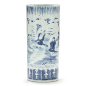 A CHINESE PORCELIAN BLUE AND W