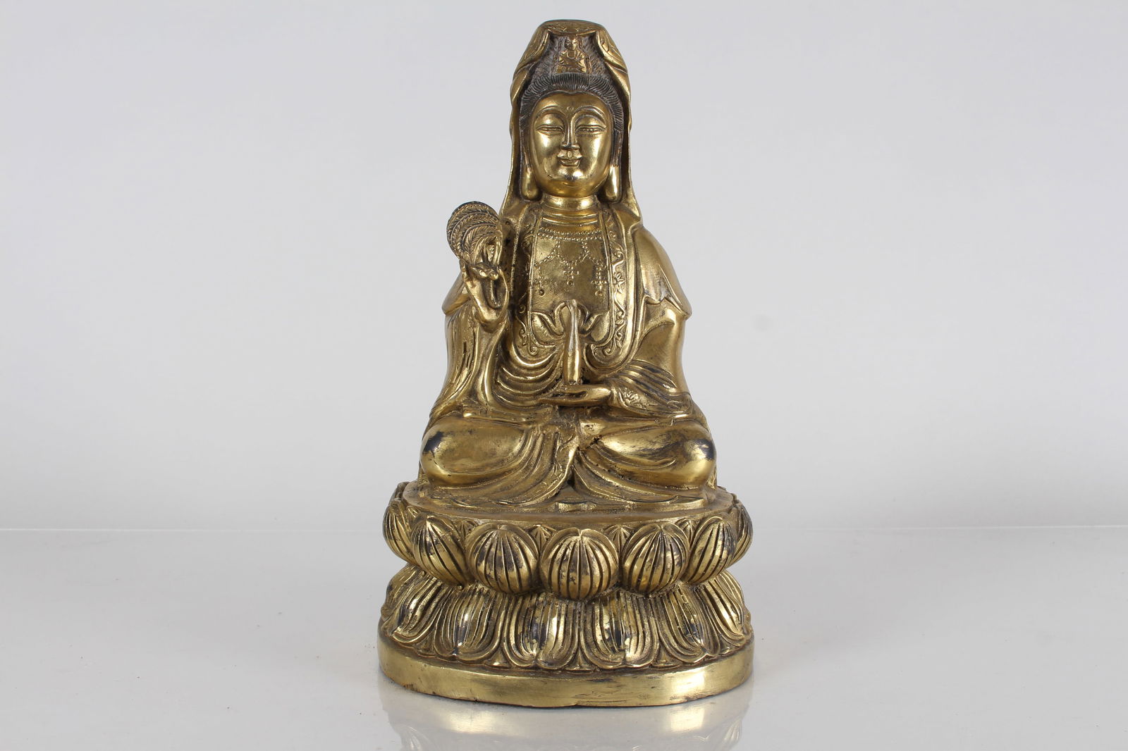 A CHINESE RELIGIOUS FORTUNE GILT