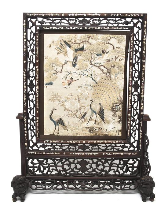 A Chinese Silk Embroidery depicting
