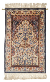 A CHINESE SILK PRAYER RUGA Per