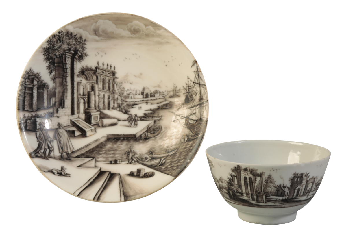 A CHINESE TEA BOWL the decoration