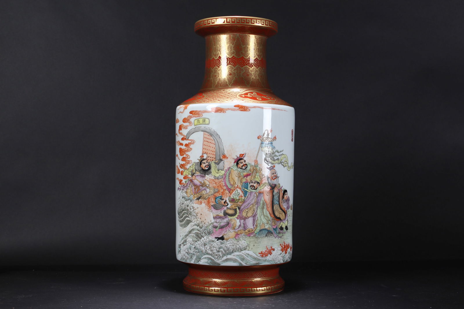 A CHINESE VIVIDLY-DETAILED