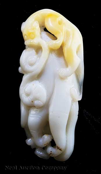 A Chinese White Jade Finger