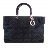 A CHRISTIAN DIOR LARGE SOFT LA