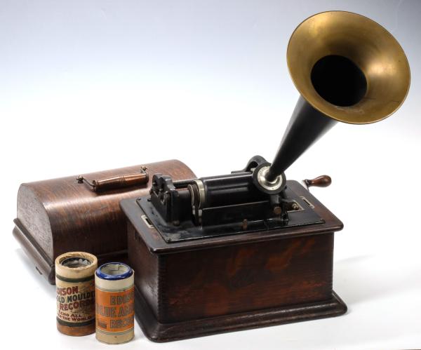 A CIRCA 1900 EDISON STANDARD