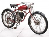 A CIRCA 1947 SCHWINN WHIZZER B