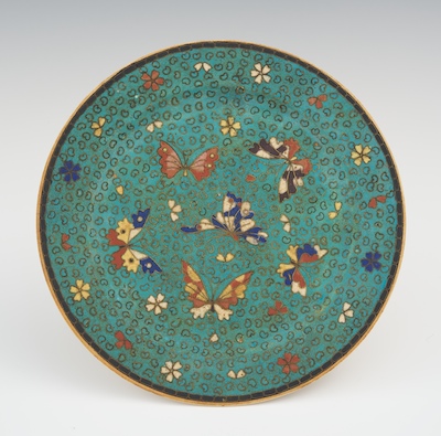 A Circular Totai Plate Apprx.