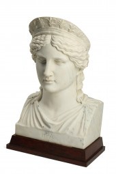 A CLASSICAL STYLE CARVED MARBL