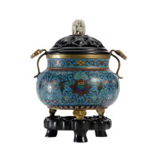 A CLOISONNE BEAST PATTERN TRIP